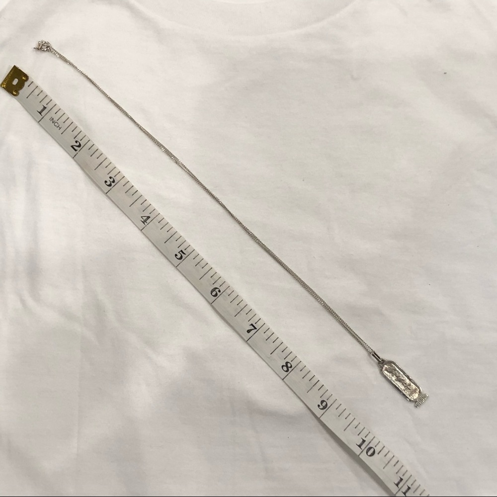 Reversible cartouche Love necklace - Picture 3 of 7